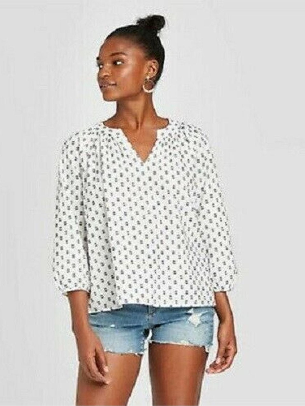 Universal Thread White Navy Blue Print Peasant Blouse Boho Cotton Top Medium
